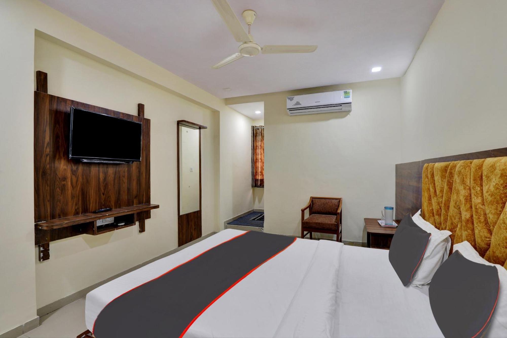 Hotel O Neelkamal Ahmedabad Eksteriør billede